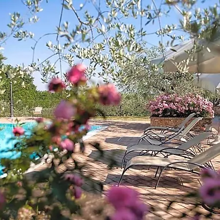 Ξενοδοχείο La Macchia 3*