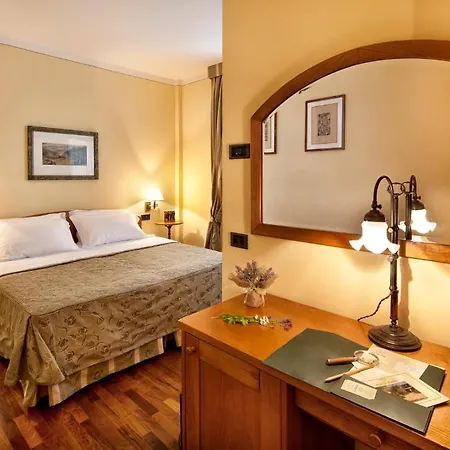 La Macchia فندق 3*