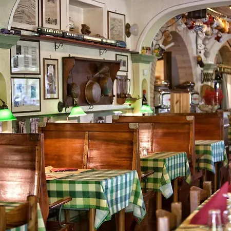 La Macchia 3*
